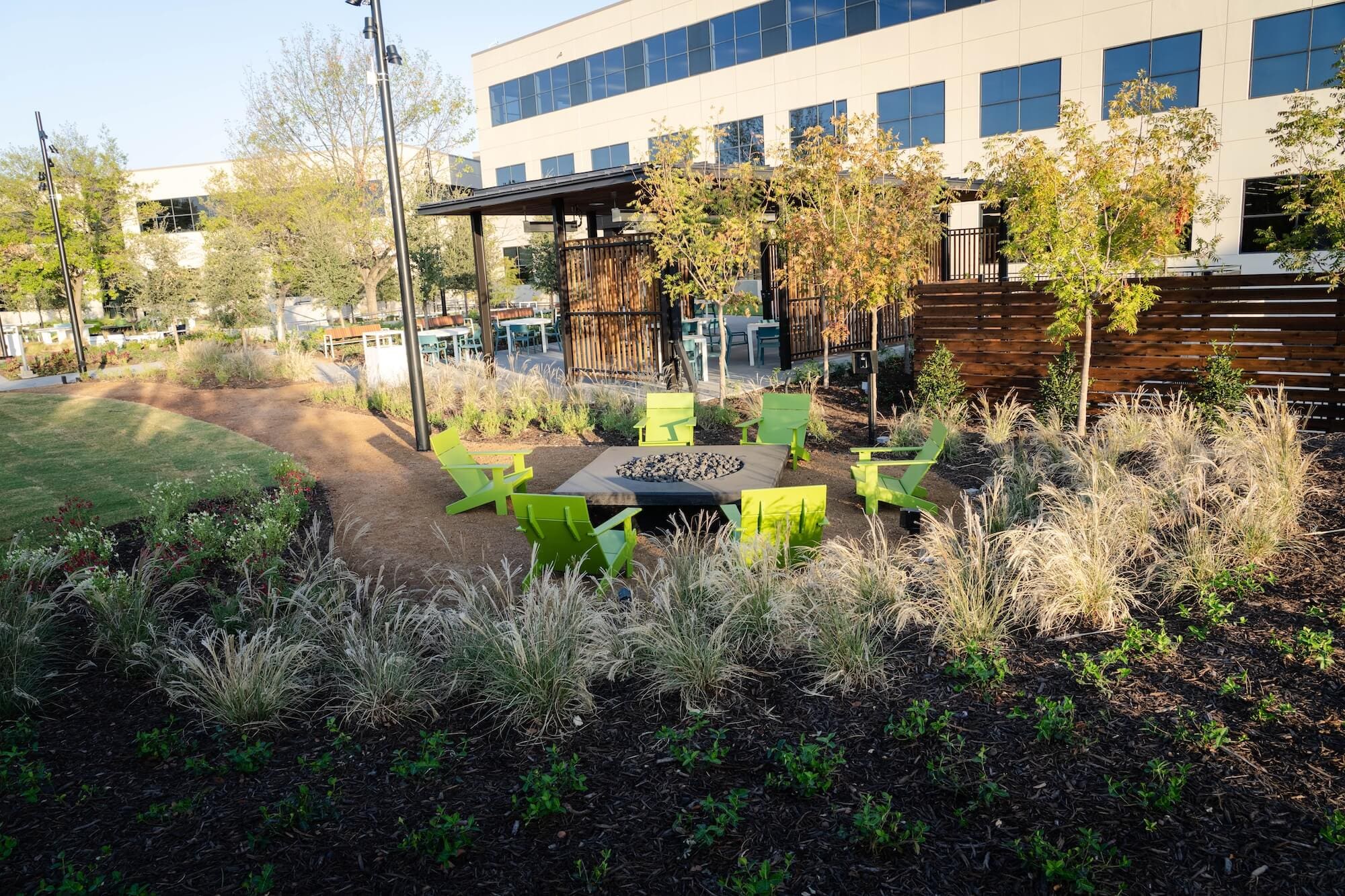 5600 headquarters outdoor seating